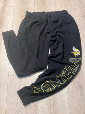 Fanatics Black Hoodie with White Logo Print